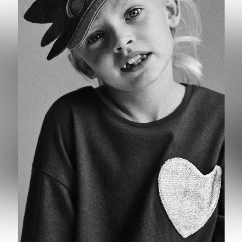 ZARA POCKETED HEART T-SHIRT